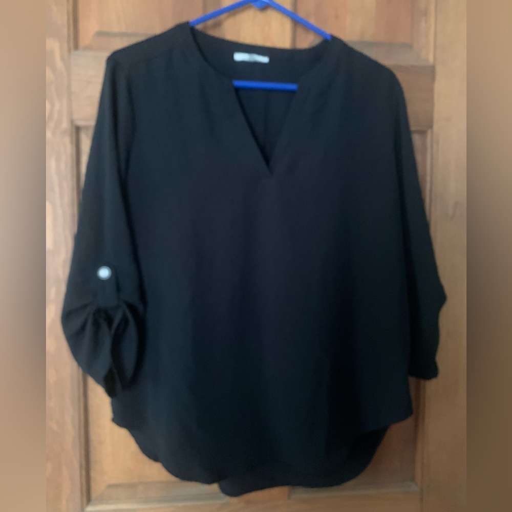 Maurice’s black shirt. 3/4 sleeves size Medium